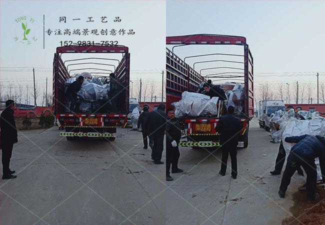 稻草工藝品水果造型裝車發貨