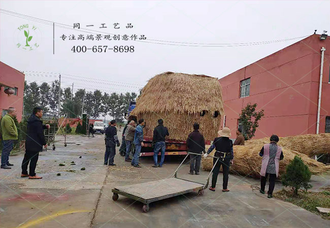 蘇州稻大型草工藝品發(fā)貨 蘇州稻大型草工藝品發(fā)貨